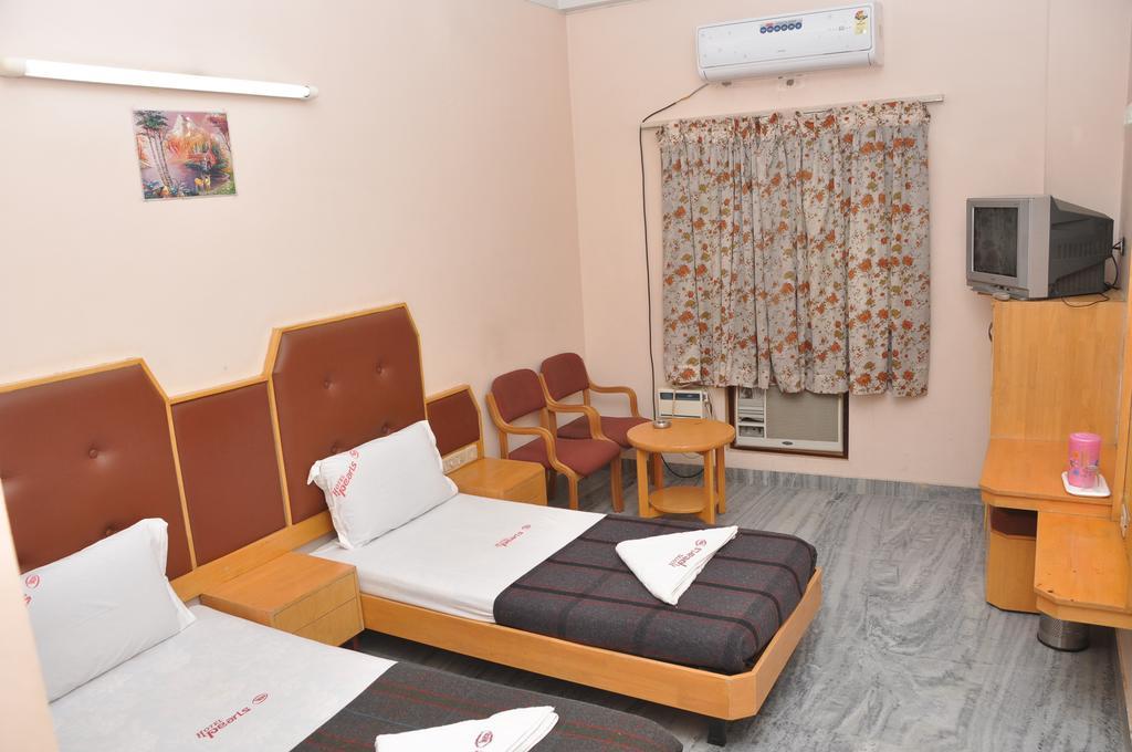 Hotel Pearls Madurai Room photo