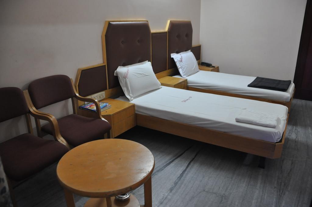 Hotel Pearls Madurai Room photo