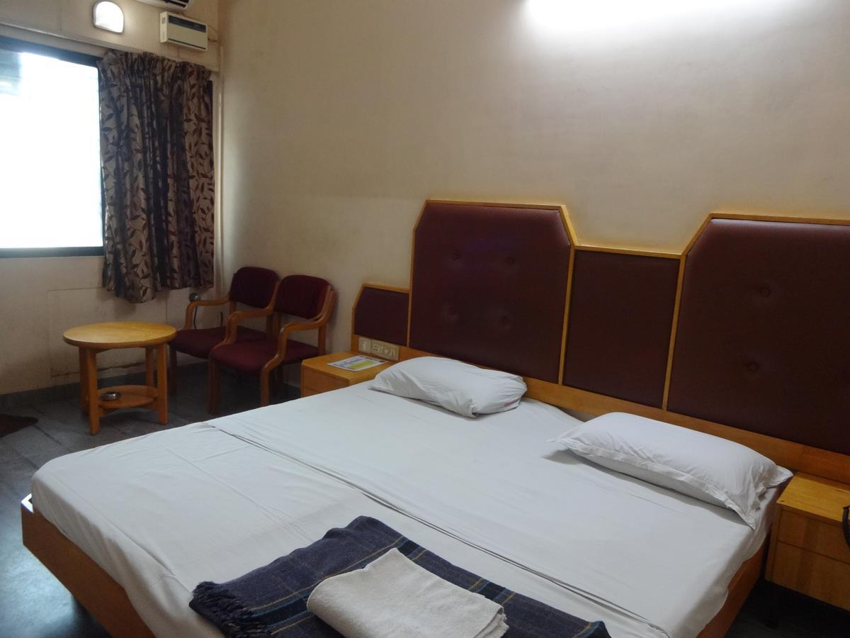 Hotel Pearls Madurai Exterior photo