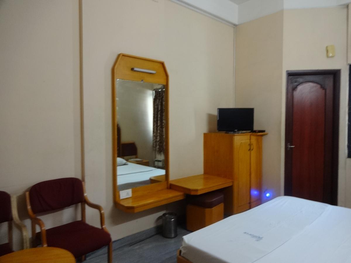 Hotel Pearls Madurai Exterior photo